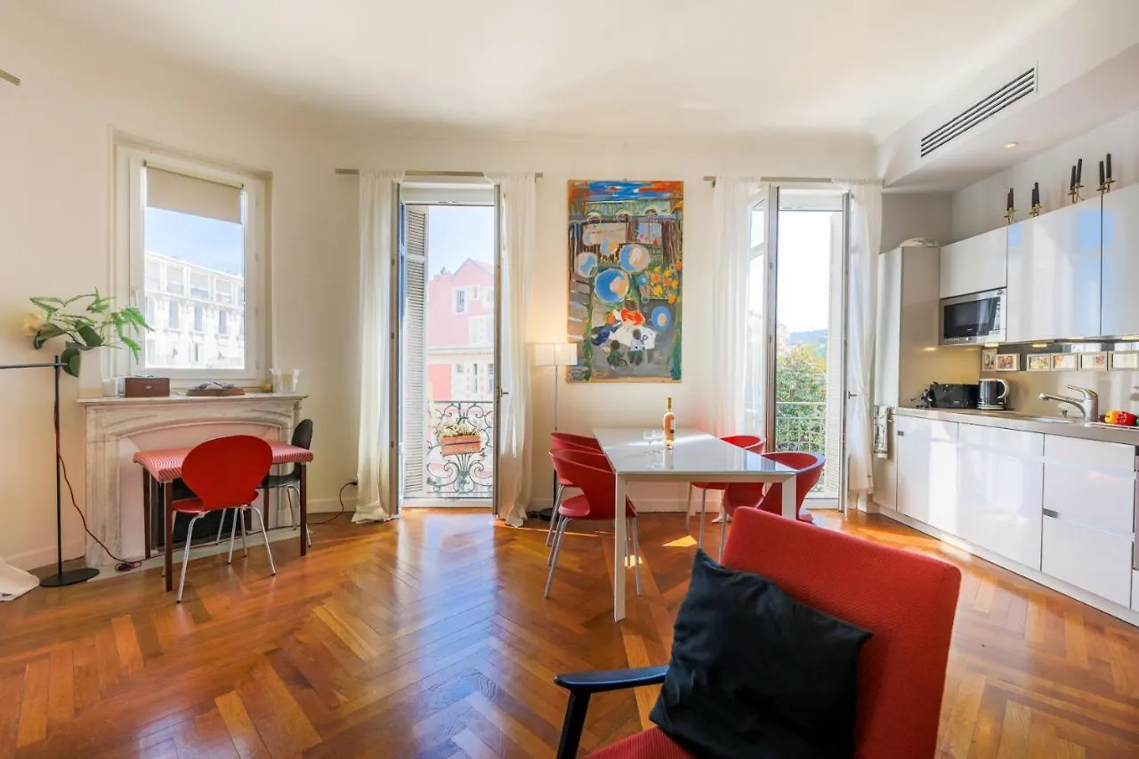 Victor Hugo Palais Ap3061 By Riviera Holiday Homes Nizza 0*,  Francia